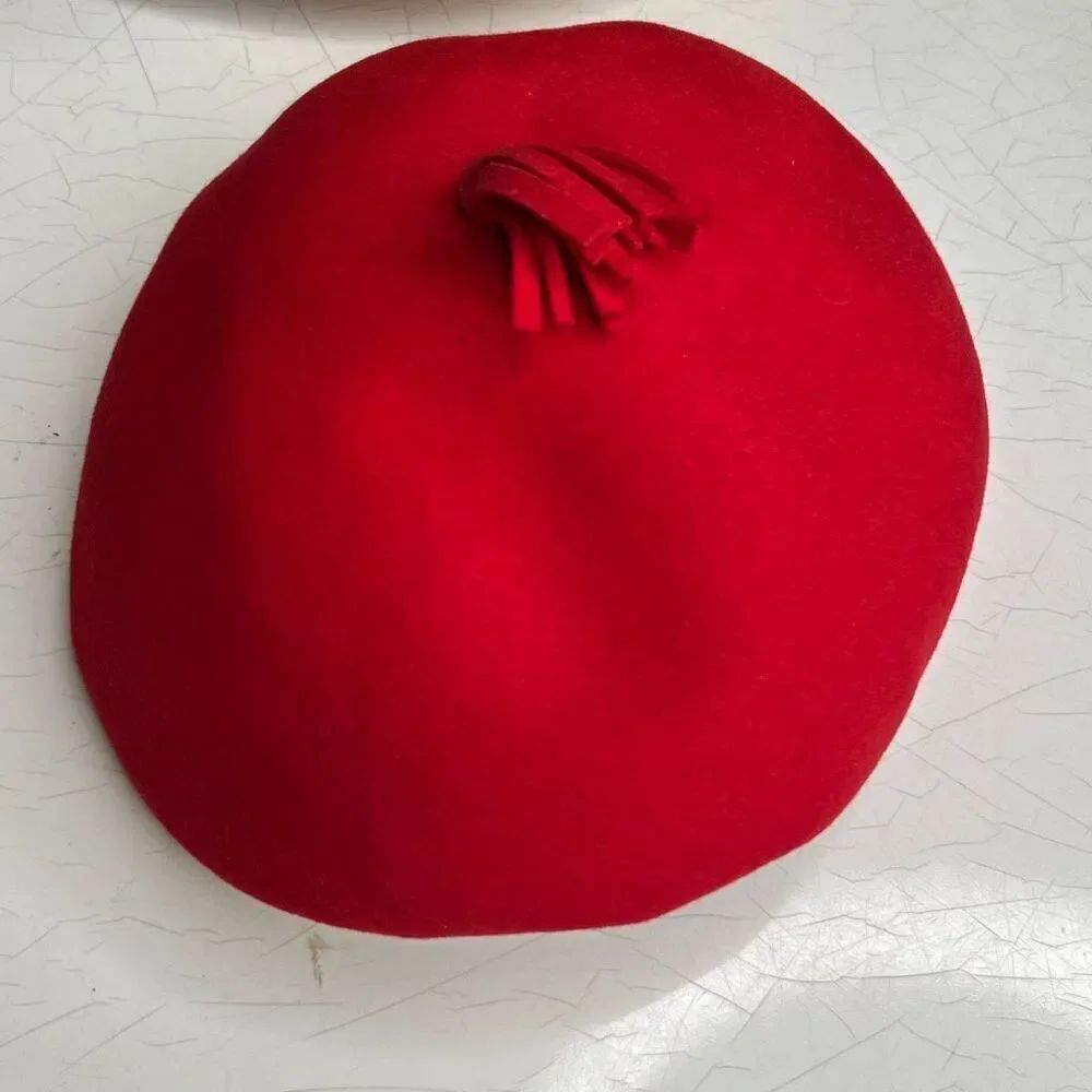 Michelle Geo. W. Bollman & Co. Doeskin 100% wool felt hat red wool felt beret wi